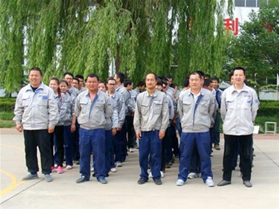 公司組織舉辦“慶五一，迎青年節”職工運動會